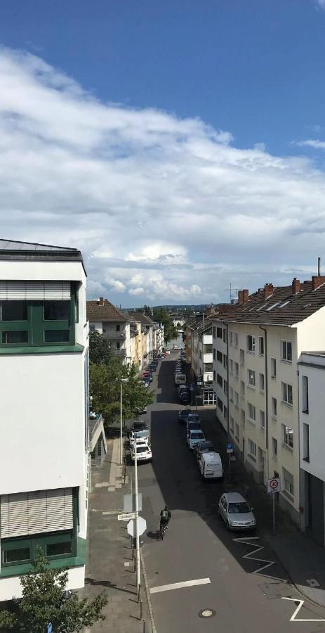 Hotel 83 Bonn Bagian luar foto