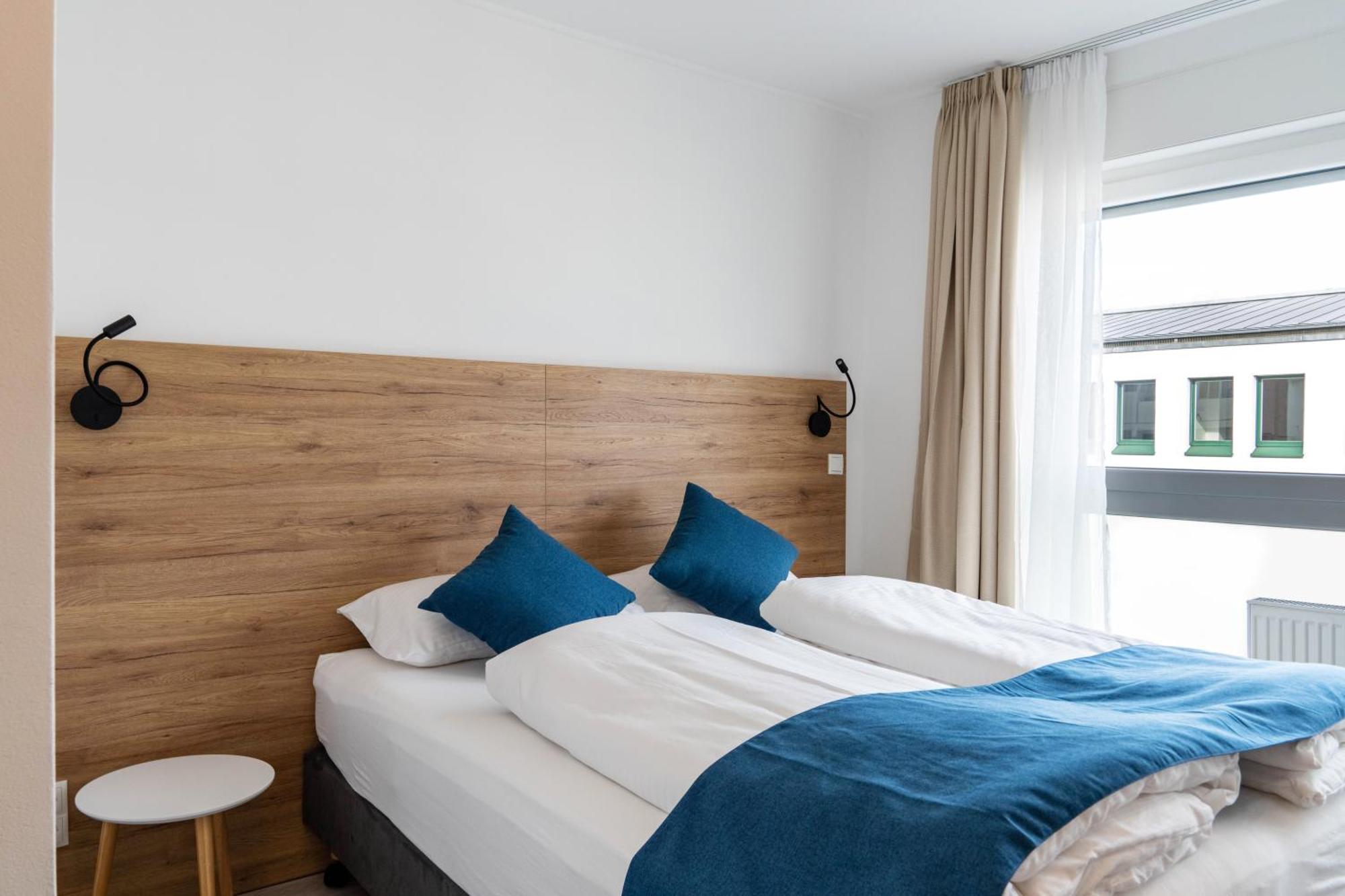 Hotel 83 Bonn Bagian luar foto