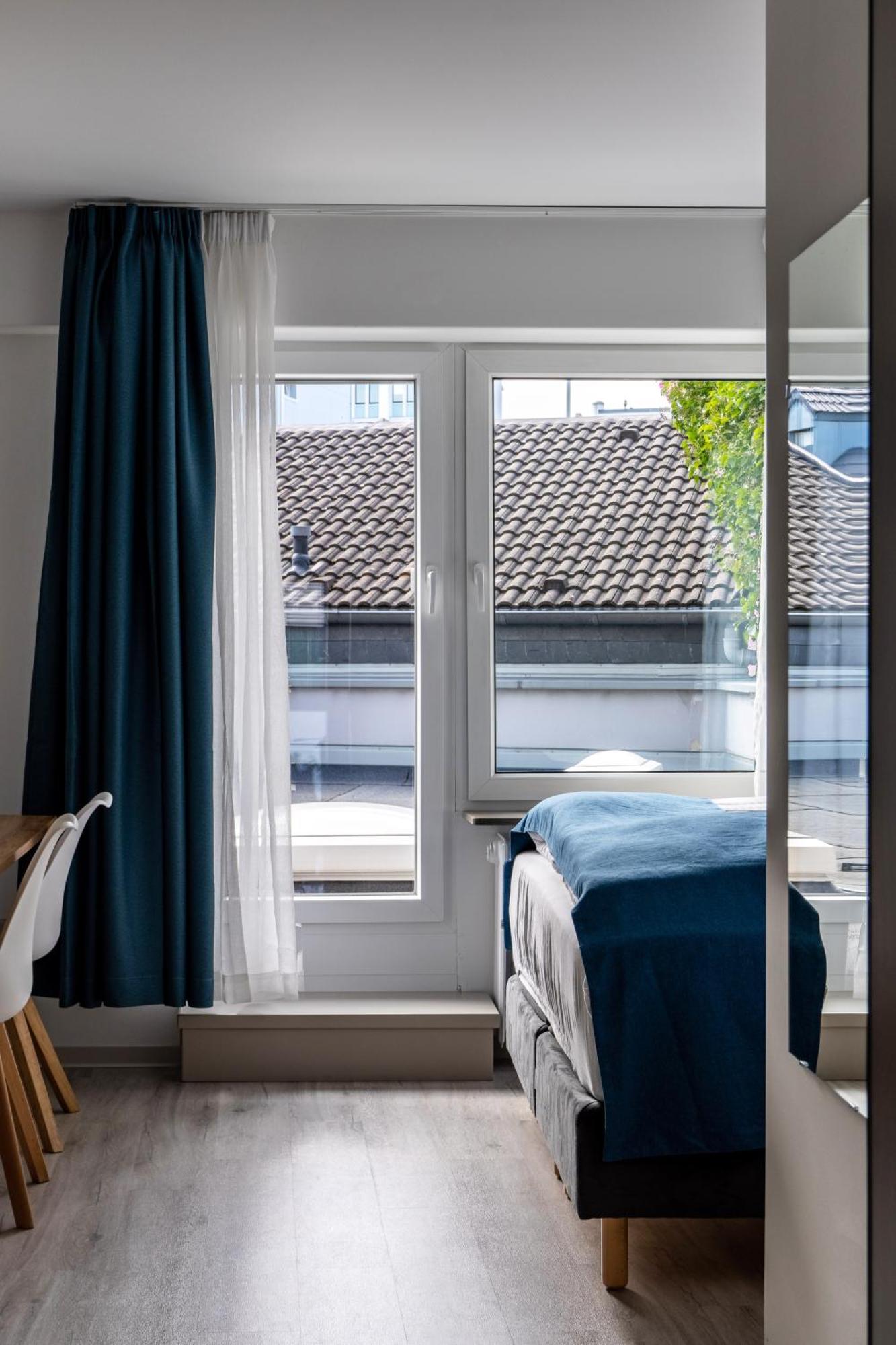 Hotel 83 Bonn Bagian luar foto